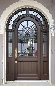 usi exterior lemn