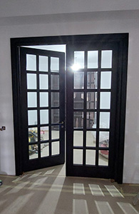 usi interior lemn