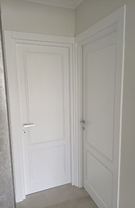usi interior lemn