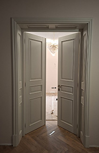 usi interior lemn